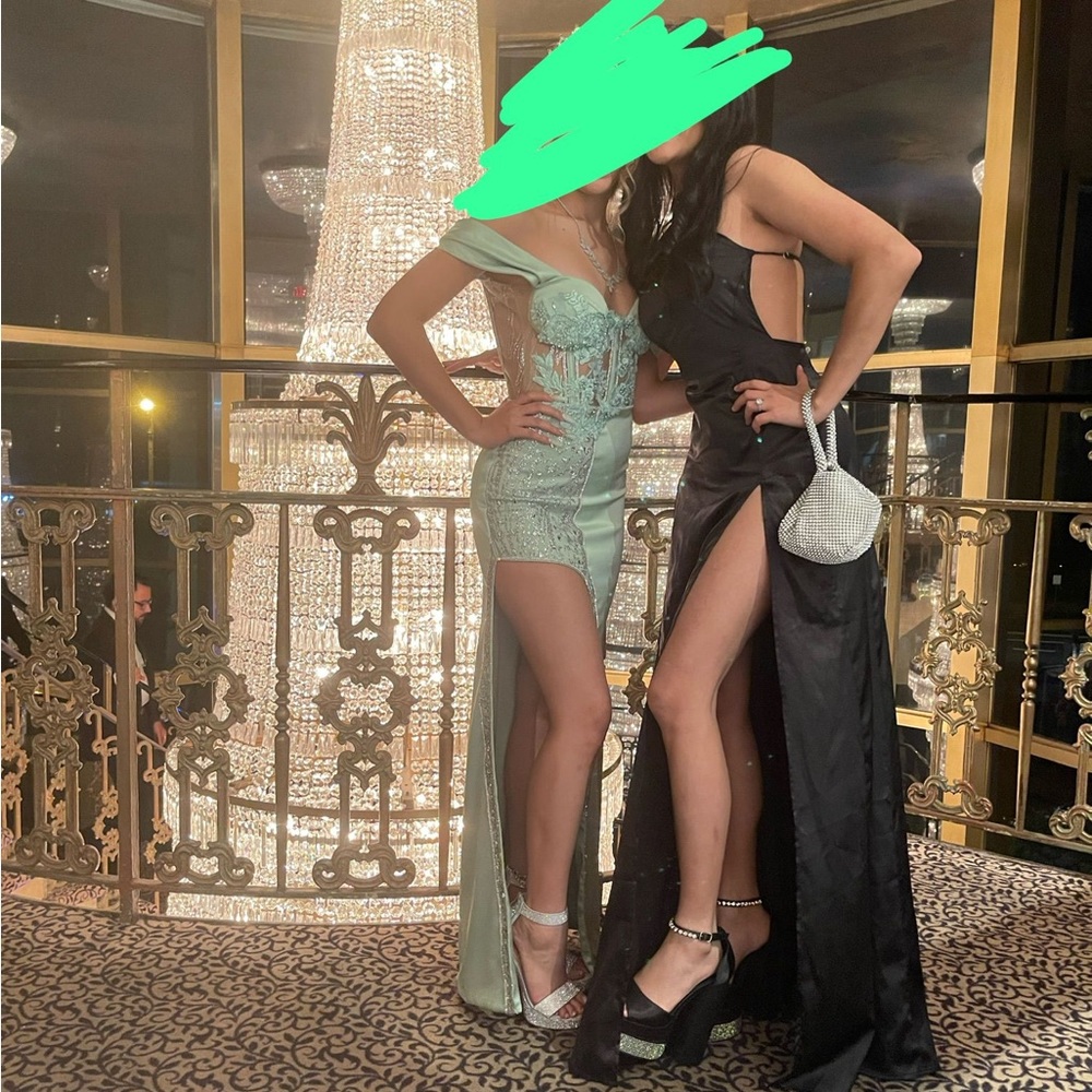 Used But In Perfect Condition, Used It Once - image 4